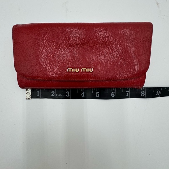 MIU MIU Leather Red long wallet n a detachable ID holder with Chain Like New - Picture 12 of 16